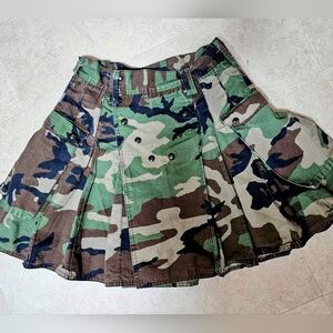 Utilikilts Multipockets Camo Army Vintage Skirt Sz 34 X 21 Unisex? USA
